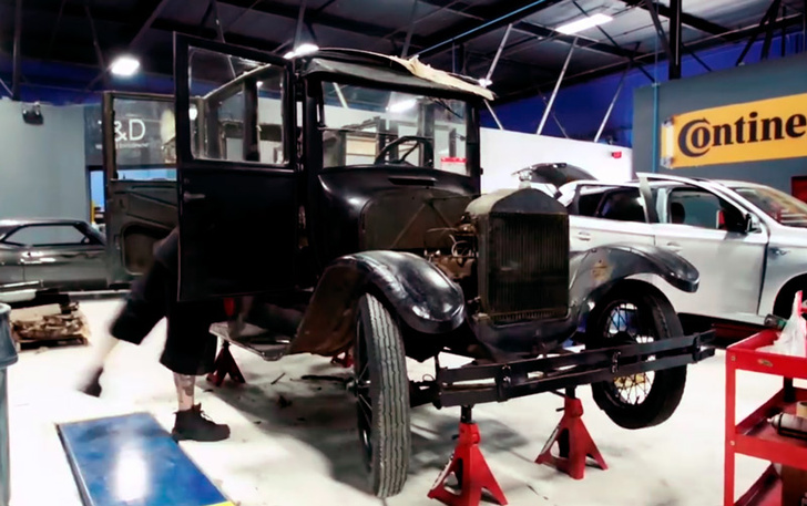 Те самые West Coast Customs прокачали Mitsubishi 1917 года!
