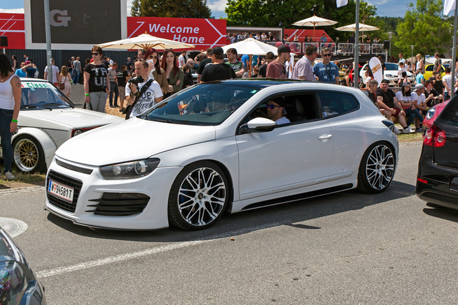 Самые безумные машины фестиваля GTI Treffen Самые безумные машины фестиваля GTI Treffen