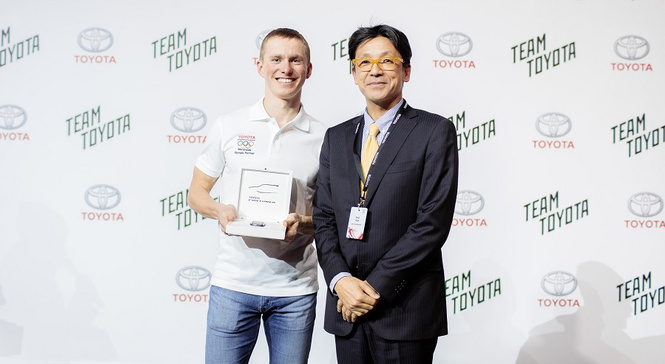 Toyota объявила имя победителя Toyota Challenge Сup и наградила его автомобилем! Toyota объявила имя победителя Toyota Challenge Сup и наградила его автомобилем!