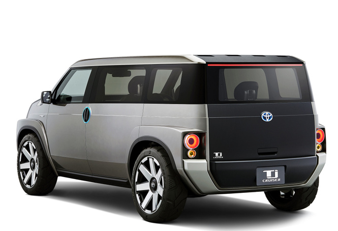 Toyota Tj Cruiser: о такой «буханке» мечтал еще твой дед Toyota Tj Cruiser: о такой «буханке» мечтал еще твой дед