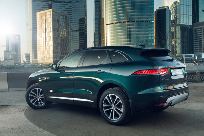 Jaguar F-Pace: кроссовер как предчувствие Jaguar F-Pace: кроссовер как предчувствие