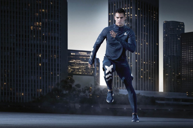 Брось вызов темноте вместе с Reebok Брось вызов темноте вместе с Reebok