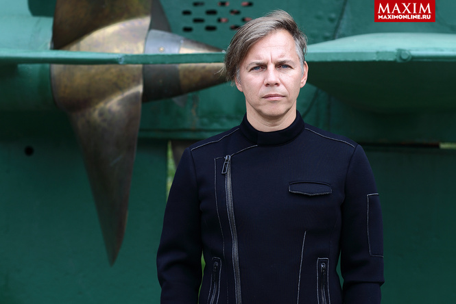 Илья Лагутенко: «Мне всегда казалось, что быть впереди моды гораздо легче, чем ей следовать» Илья Лагутенко: «Мне всегда казалось, что быть впереди моды гораздо легче, чем ей следовать»