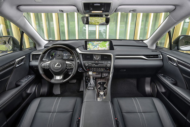Lexus RX L — очень большой мальчик Lexus RX L — очень большой мальчик