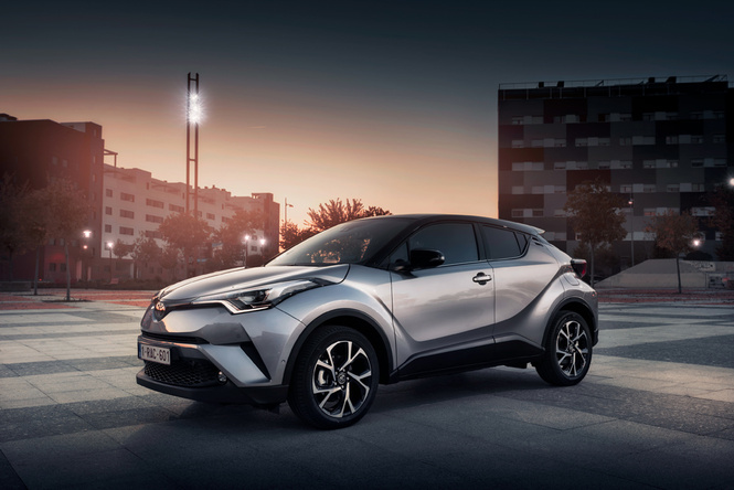 Toyota C-HR: дизайн рулит Toyota C-HR: дизайн рулит