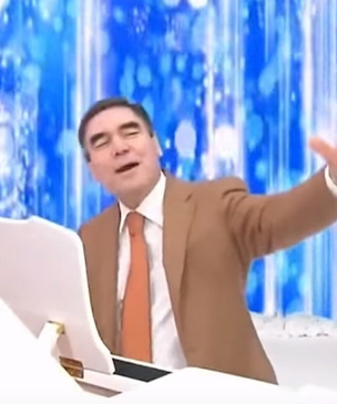 Президент Туркмении снова спел, теперь по-немецки (клип с добрыми глазами прилагается)