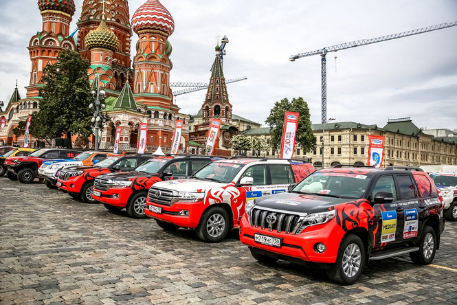 В пекло и обратно: пытаемся проверить, что умеет Toyota Land Cruiser В пекло и обратно: пытаемся проверить, что умеет Toyota Land Cruiser