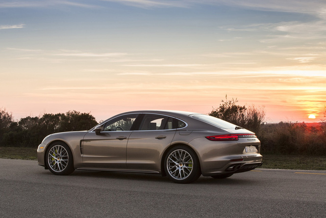 Самый крутой гибрид в мире: Porsche Panamera Turbo S E-Hybrid Самый крутой гибрид в мире: Porsche Panamera Turbo S E-Hybrid