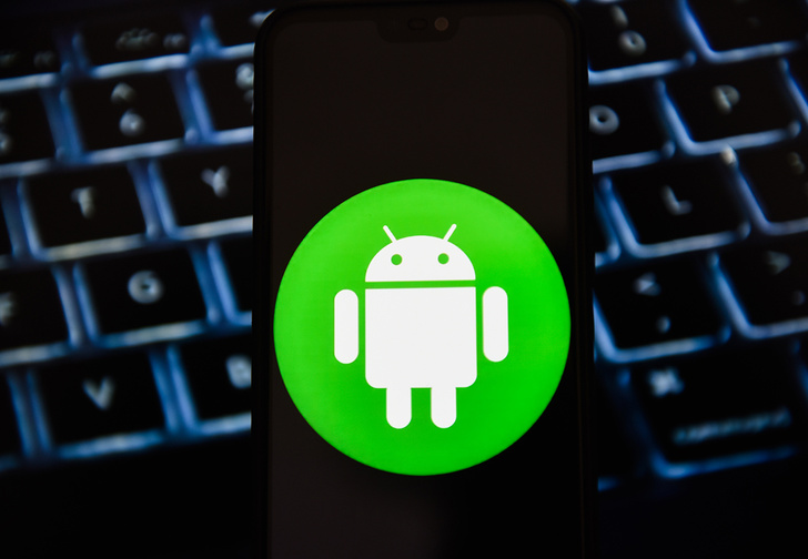 В Google рассказали, что хакеры научились заражать Android-смартфоны уже на стадии производства