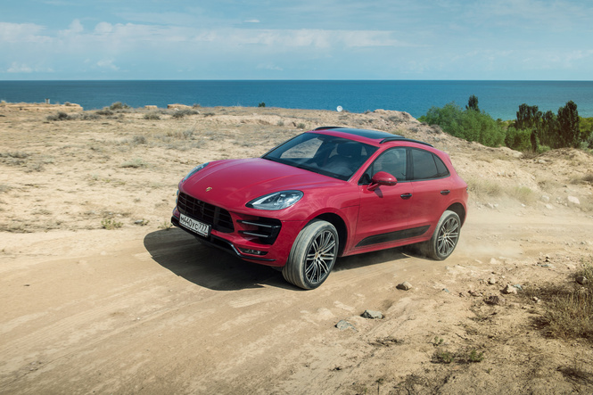 Однажды Porsche Macan пришел в мир, чтобы нас удивить. И до сих пор не может остановиться. Однажды Porsche Macan пришел в мир, чтобы нас удивить. И до сих пор не может остановиться.