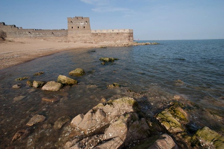 Место, где кончается Великая Китайская стена | Источник: Shutterstock