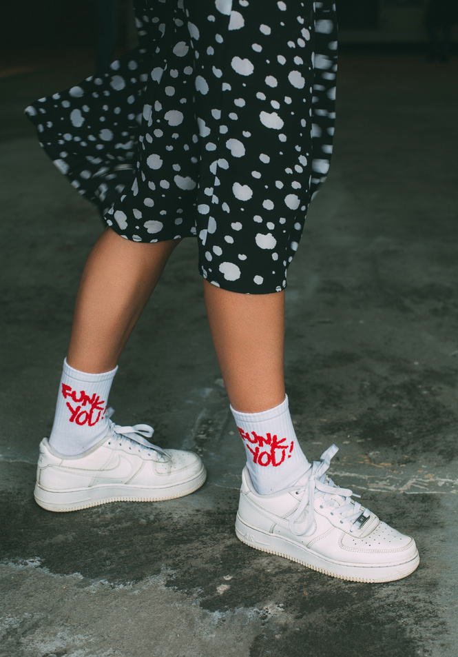 Питерский бренд St. Friday Socks выпустил «уличные» носки с граффити Питерский бренд St. Friday Socks выпустил «уличные» носки с граффити