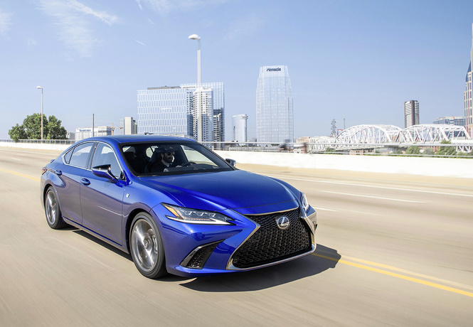 Сделай заднеприводному Lexus GS ручкой. Новое поколение Lexus ES будет отдуваться за двоих Сделай заднеприводному Lexus GS ручкой. Новое поколение Lexus ES будет отдуваться за двоих