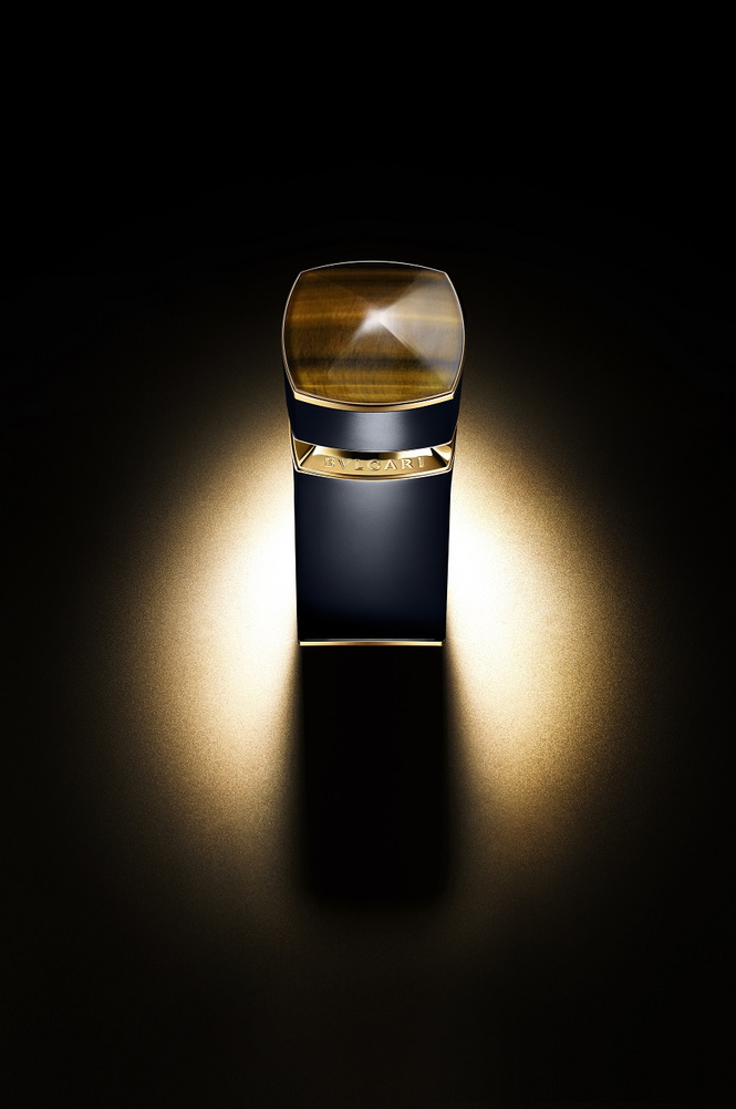 Шесть камней — шесть флаконов BVLGARI Шесть камней — шесть флаконов BVLGARI
