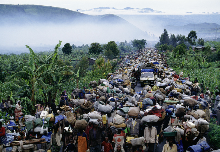 Ночь тонких носов: история массового убийства одного руандийского племени другим