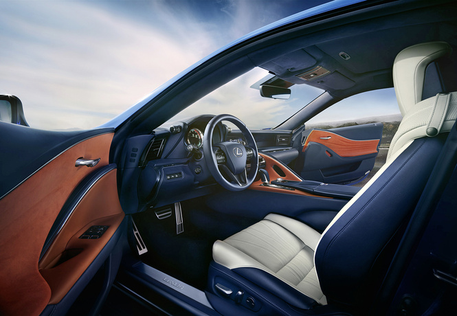 Lexus LC500 думает за тебя Lexus LC500 думает за тебя