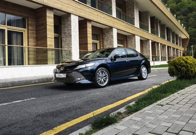 Toyota Camry: 6 мифов, о которых нужно забыть Toyota Camry: 6 мифов, о которых нужно забыть