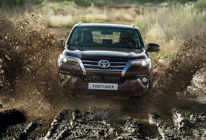 Toyota Fortuner: с октября на всех бездорожьях страны! Toyota Fortuner: с октября на всех бездорожьях страны!