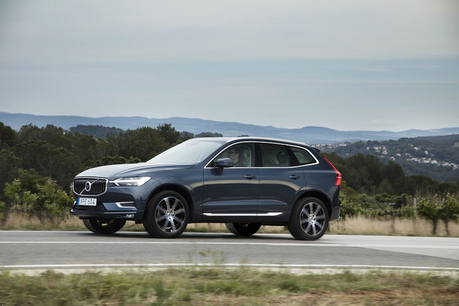 Первая выставка фотографий, снятых на Volvo Первая выставка фотографий, снятых на Volvo
