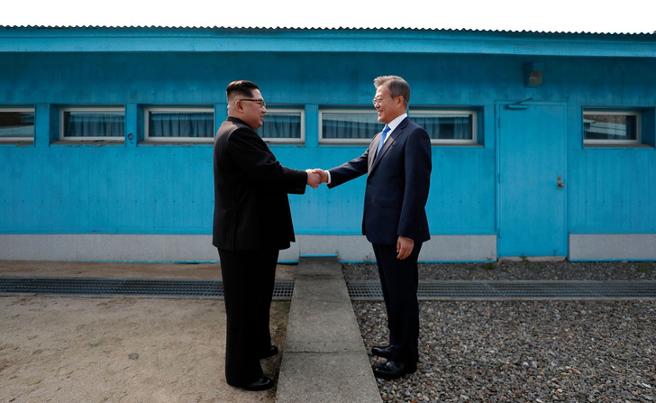 Фото №1 - Идея для эпичного туристического кадра: «Дружба двух Корей»