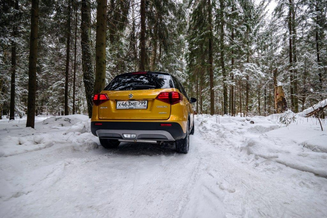 Suzuki Vitara: машина-раскраска Suzuki Vitara: машина-раскраска