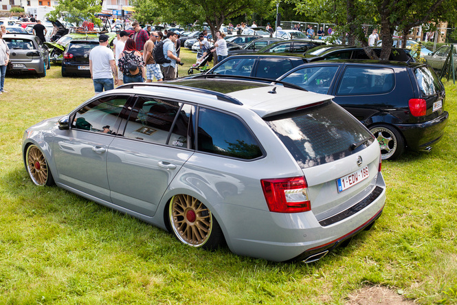 Самые безумные машины фестиваля GTI Treffen Самые безумные машины фестиваля GTI Treffen