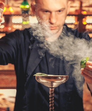 KULTURA BAR расскажет, как надо пить коктейли
