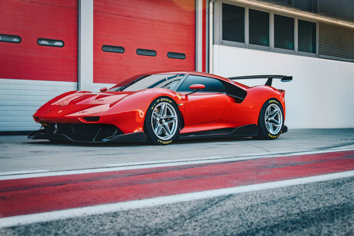 Ferrari выпустила новый самый мощный суперкар