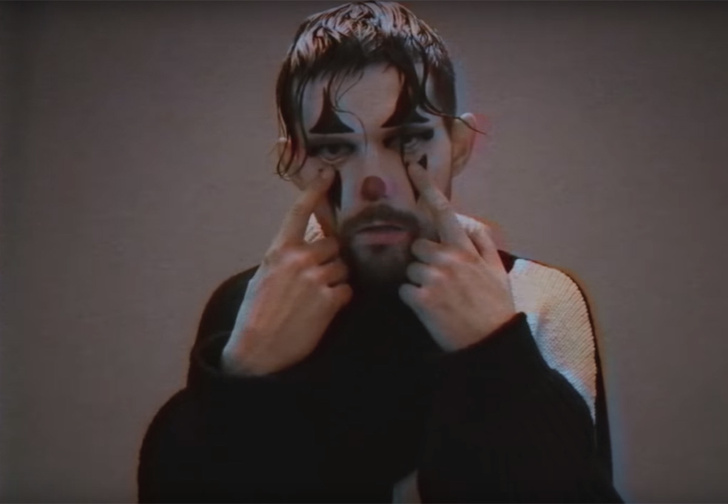 Новый клип Noize MC о мимолетности хайпа