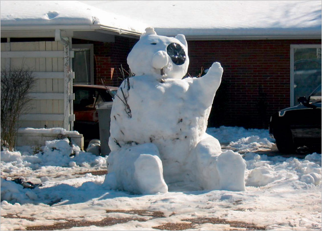 Медведь из снега своими руками