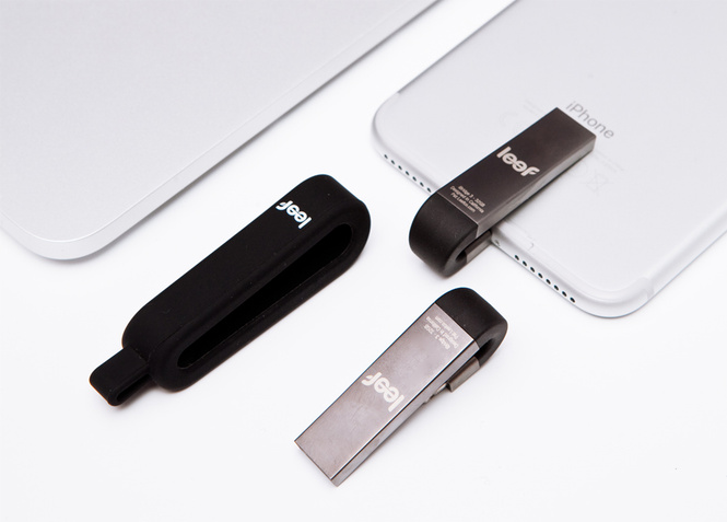 Накопитель памяти для устройств Apple Leef iBridge 3 Накопитель памяти для устройств Apple Leef iBridge 3