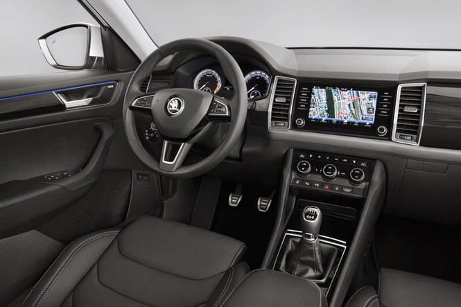 Чехи совместили понятия «Skoda» и «семиместный кроссовер» Чехи совместили понятия «Skoda» и «семиместный кроссовер»