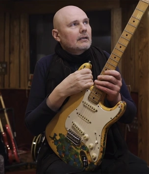 Рок-н-ролльное невероятное: группе Smashing Pumpkins вернули гитару, украденную 27 лет назад