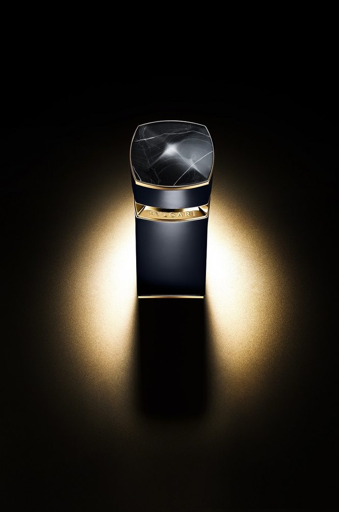 Шесть камней — шесть флаконов BVLGARI Шесть камней — шесть флаконов BVLGARI