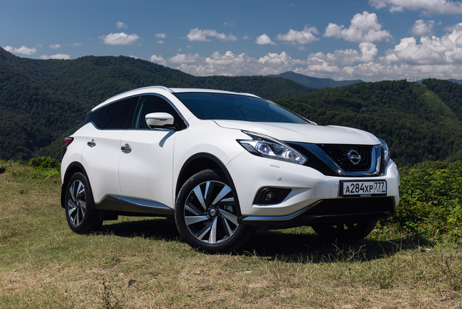 Кресла «нулевой гравитации», красная кнопка и еще кое-что о Nissan Murano Кресла «нулевой гравитации», красная кнопка и еще кое-что о Nissan Murano