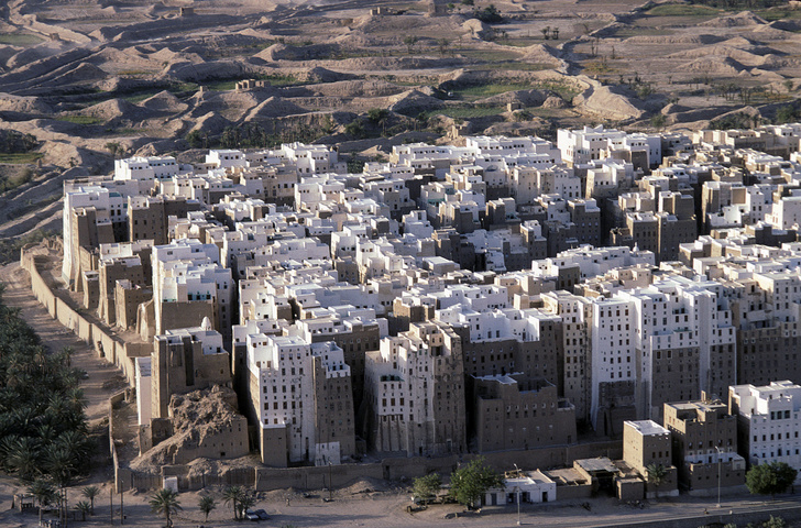 Фото №1 - Глиняные небоскребы Йемена