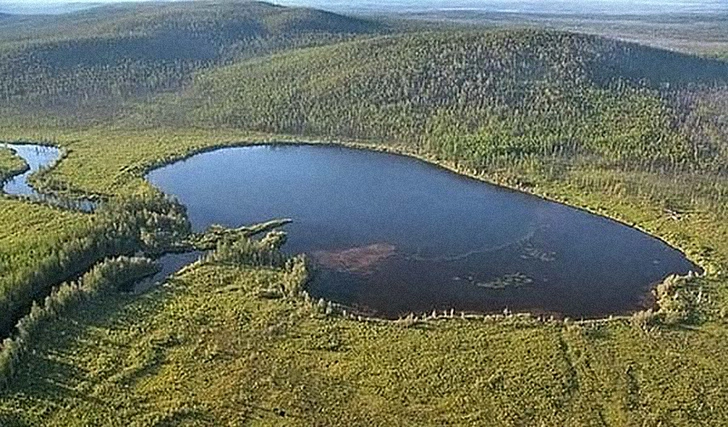 Молебский треугольник у деревни Молебка