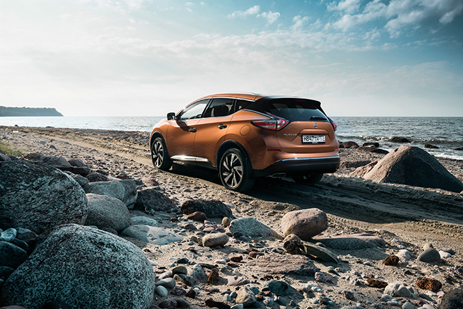 Сможет ли Nissan Murano поднять России экономику, а тебе — настроение? Сможет ли Nissan Murano поднять России экономику, а тебе — настроение?