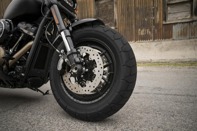Кого-то этот новый Harley-Davidson нам напоминает… Кого-то этот новый Harley-Davidson нам напоминает…