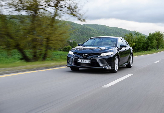 Toyota Camry: 6 мифов, о которых нужно забыть Toyota Camry: 6 мифов, о которых нужно забыть