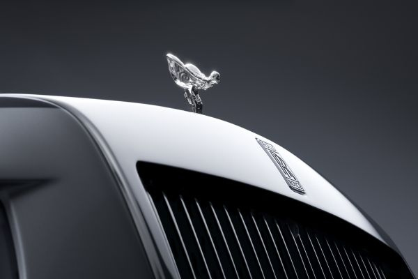 Rolls-Royce Phantom VIII: представлен самый роскошный автомобиль от начала времен Rolls-Royce Phantom VIII: представлен самый роскошный автомобиль от начала времен