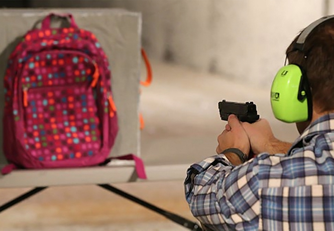 В США в продаже появились пуленепробиваемые ранцы для школьников