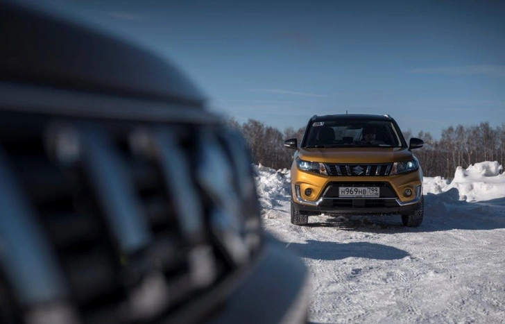 Suzuki Vitara: машина-раскраска