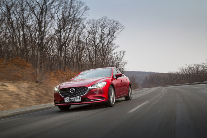 Mazda 6 козыряет русским паспортом Mazda 6 козыряет русским паспортом