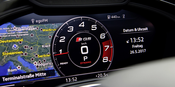 Будь помедленнее: 354-сильный Audi SQ5 Будь помедленнее: 354-сильный Audi SQ5
