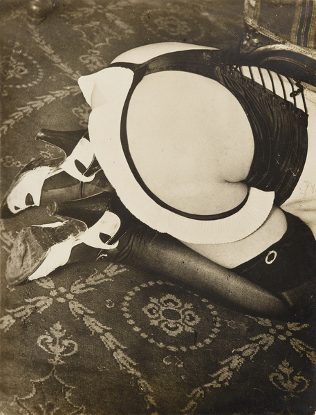 Реклама фетишистского нижнего белья 1920-х годов