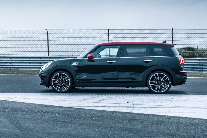 Зачем Mini быть большим и мощным? Зачем Mini быть большим и мощным?