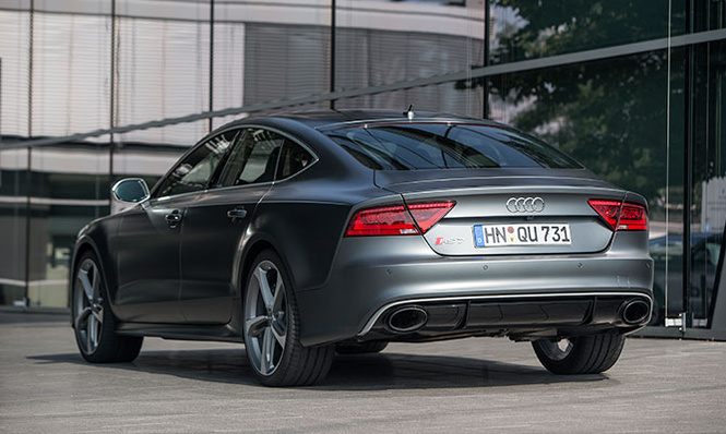 Audi RS 7 Sportback: грозный суперкар для мамы и бабушки Audi RS 7 Sportback: грозный суперкар для мамы и бабушки