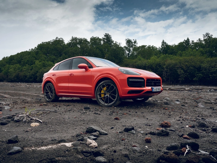 Porsche Cayenne Coupe: строчка в техпаспорте