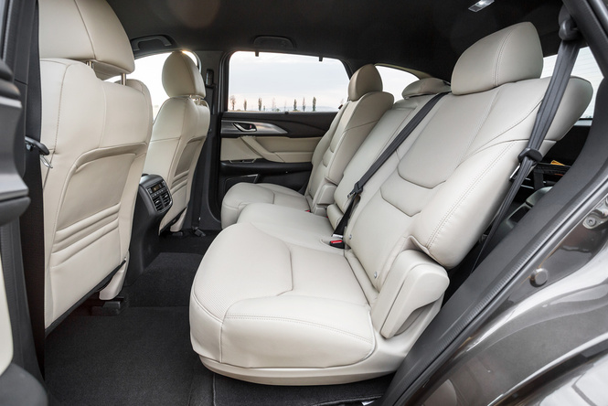 Mazda CX-9 и полные легкие легкости Mazda CX-9 и полные легкие легкости